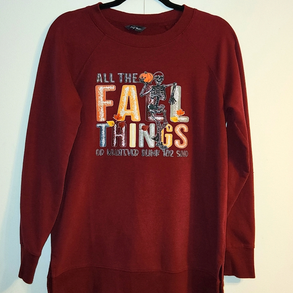 Eddie Bauer Women’s Burgundy Sweatshirt Size Medium